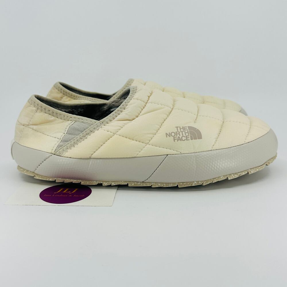 The North Face Women's Thermoball Traction Mules V  Gardenia White/ Grey Size 8